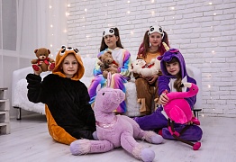 Группа Лолы