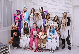 Группа Лолы